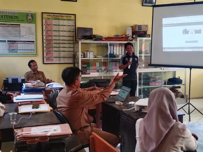 pengelolaan data pokok pendidikan